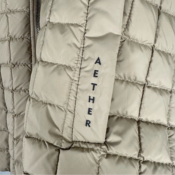 NWT $525 Aether Phase Vest Women’s XL Chinchilla Brown Cashmere Goose Down - Picture 8 of 15